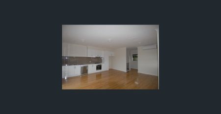 Only Minutes To Regent Station! - Photo 3