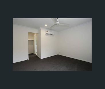 Comfortable Living in Pimpama - Photo 3