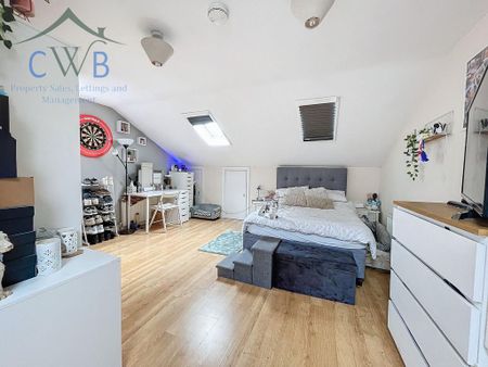 5 bedroom semi-detached house to rent - Photo 3