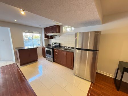For Lease - 68 Redstone Road Unit# Lower, Richmond Hill, Ontario - Photo 5