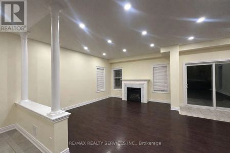 26 RED ASH COURT - Photo 2