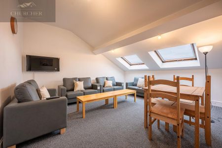 8 bedroom flat to rent - Photo 2