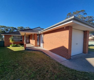 Charming 3-Bedroom Home in Quiet Cul-de-Sac - Photo 1