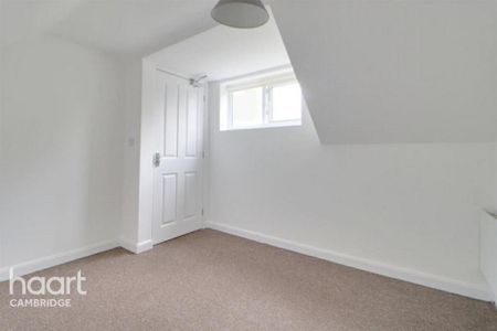 5 bedroom semi-detached house to rent - Photo 5