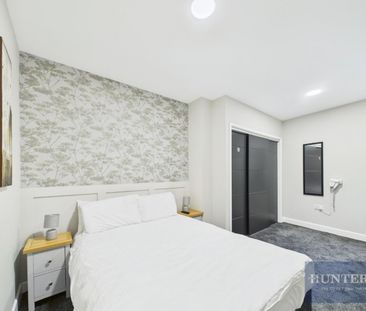 1 bedroom Flat To Let - Photo 5