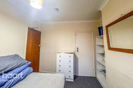 5 bedroom terraced house to rent - Photo 5