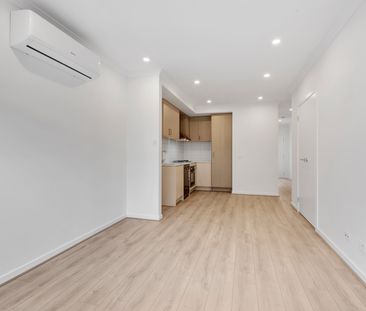 127 Lakeridge Drive, Wollert VIC 3750 - Townhouse For Rent | Domain - Photo 2