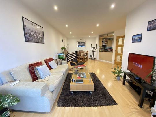 2 bedroom apartment to rent - Photo 1