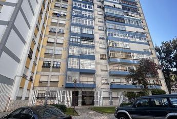 Apartamento T3 em Lisboa