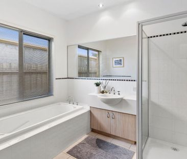 Spacious and Versatile Family Living - Photo 6