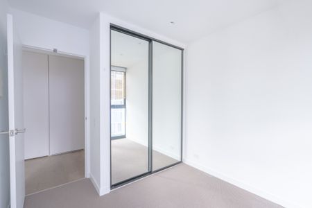 Beautiful 2 Bedroom 2 Bathroom Apartment for Lease! - Photo 2