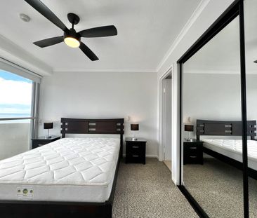 Renovated Surfers Beachside Beauty! - Photo 2