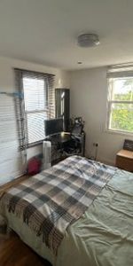 Room in a Shared House, Elmfield Road, SW17 - Photo 3