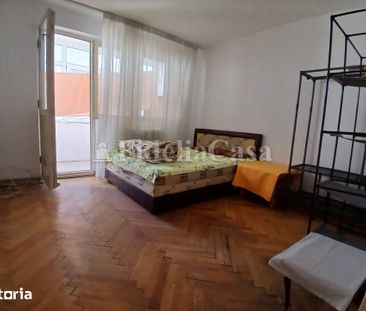 Apartament cu 2 camere decomandat in Podu Ros de inchiriat! - Fotografie 6