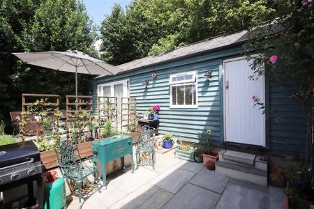 1 bedroom link detached house to rent - Photo 3