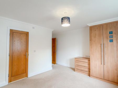 4 bedroom townhouse to rent - Photo 5