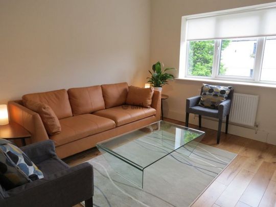 Apartment to rent in Dublin, Saint Kevin's - Photo 1