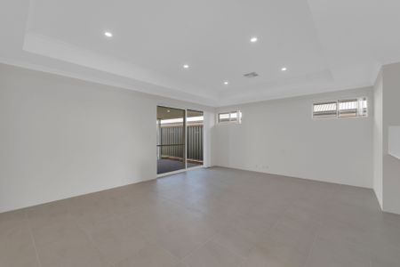 Brand New 4 x 2 Home in Hilbert - Photo 4
