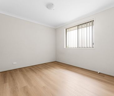 Brick Family Home - Photo 6