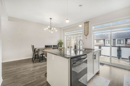For Lease - 10 Birmingham Drive Unit# 25, Cambridge, Ontario - Photo 3