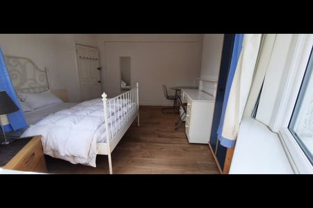 Studio Flat, The Ridgeway, NW9 - Photo 5