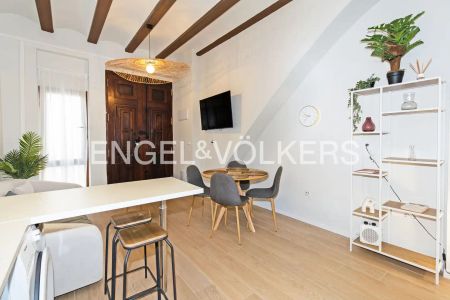 Piso de alquiler en Carrer de la Reina, El Cabanyal - El Canyamelar - Photo 5