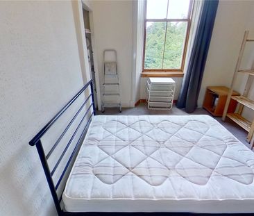 3 bedroom apartment to rent - Photo 1