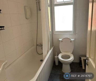 4 bedroom maisonette to rent - Photo 5