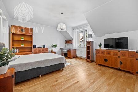 Wyjątkowy, duży dom tuż przy lesie - Zdjęcie 5