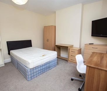 6 bedroom apartment to rent - Photo 3