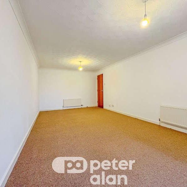 James Court, Celyn Avenue, Cyncoed, CF23 - Photo 1
