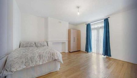 Tyrwhitt Road, Brockley, SE4 - Photo 2