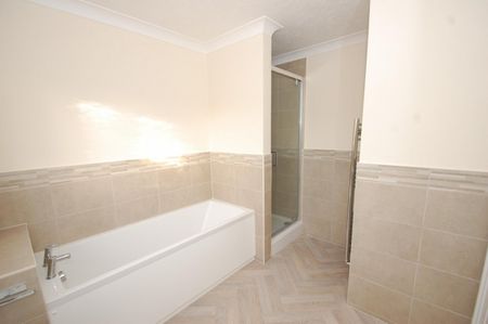 White Hart Close, Chalfont St Giles, Buckinghamshire,HP8 - Photo 3