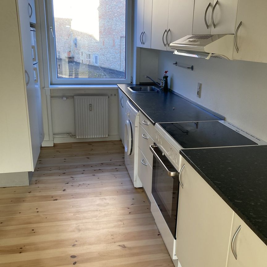 St. Sct. peder stræde 7, 1. th. , Viborg - Photo 1