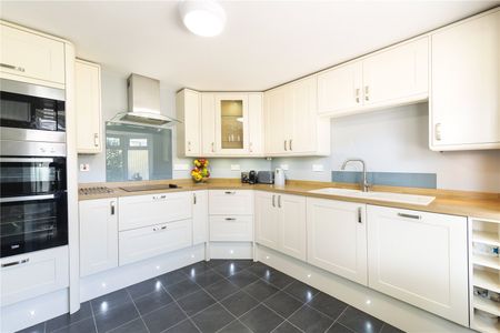 Braemar Avenue, Filton Park - Photo 2