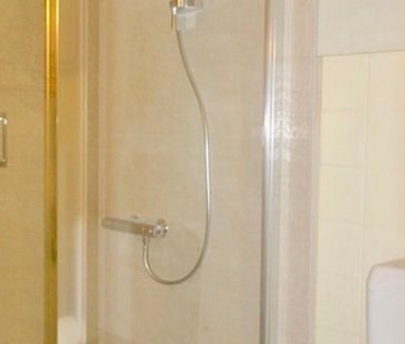 Appartement te huur in Eeklo voor € 800 met 2 slaapkamers - Photo 1