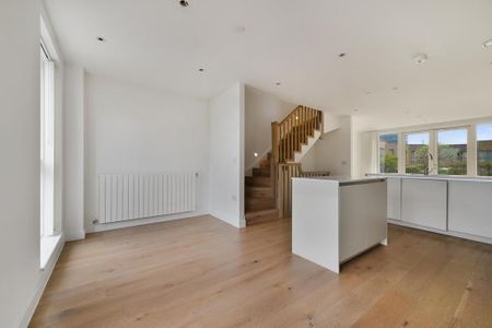 3 bedroom townhouse to rent - Photo 4