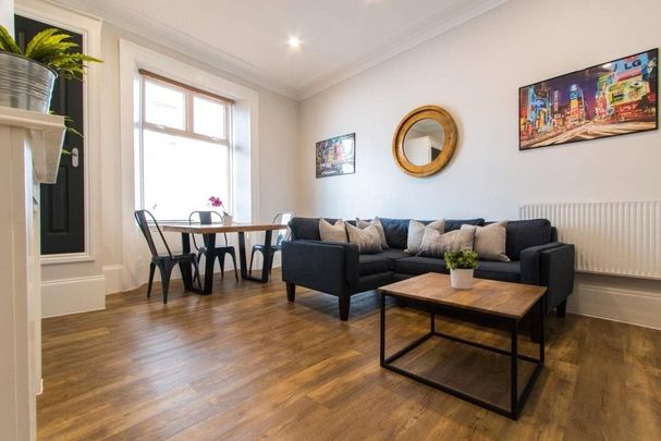 3 bedroom apartment to rent - Photo 1