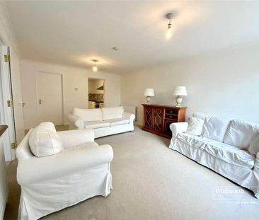 Hamilton Close, Christchurch, Dorset, BH23 - Photo 3