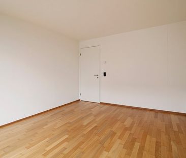 5.5 Zimmer, 143 m², 1. Stock - Photo 4