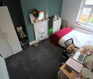 Estcourt Avenue, Headingley, LS6 3ET, Leeds - Photo 4