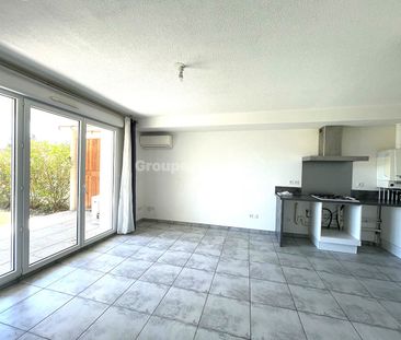 APPARTEMENT T2 MONTEUX EN REZ-DE-CHAUSSEE AVEC JARDINET ET GARAGE, - Photo 1