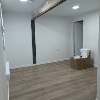 AVAIL NOW or Dec 1 - Brand New Studio in East Van - Pet Friendly - Photo 3