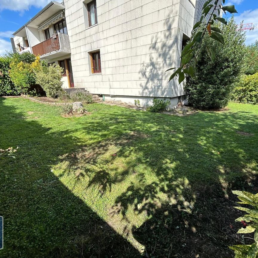 Location Appartement 5 pièces 87m² ST CYR L ECOLE 78210 - Photo 1