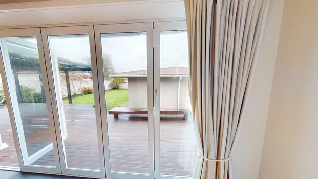 Cloverlea - 3 Bedrooms - Photo 1