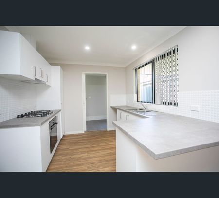 312B Wharf St, Queens Park, WA 6107 - Photo 2