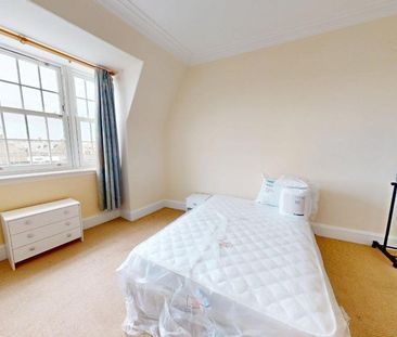 5 bedroom flat to rent - Photo 3
