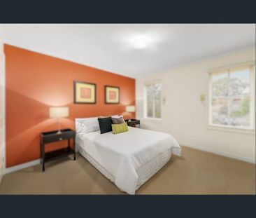 Spacious family home. - Photo 3