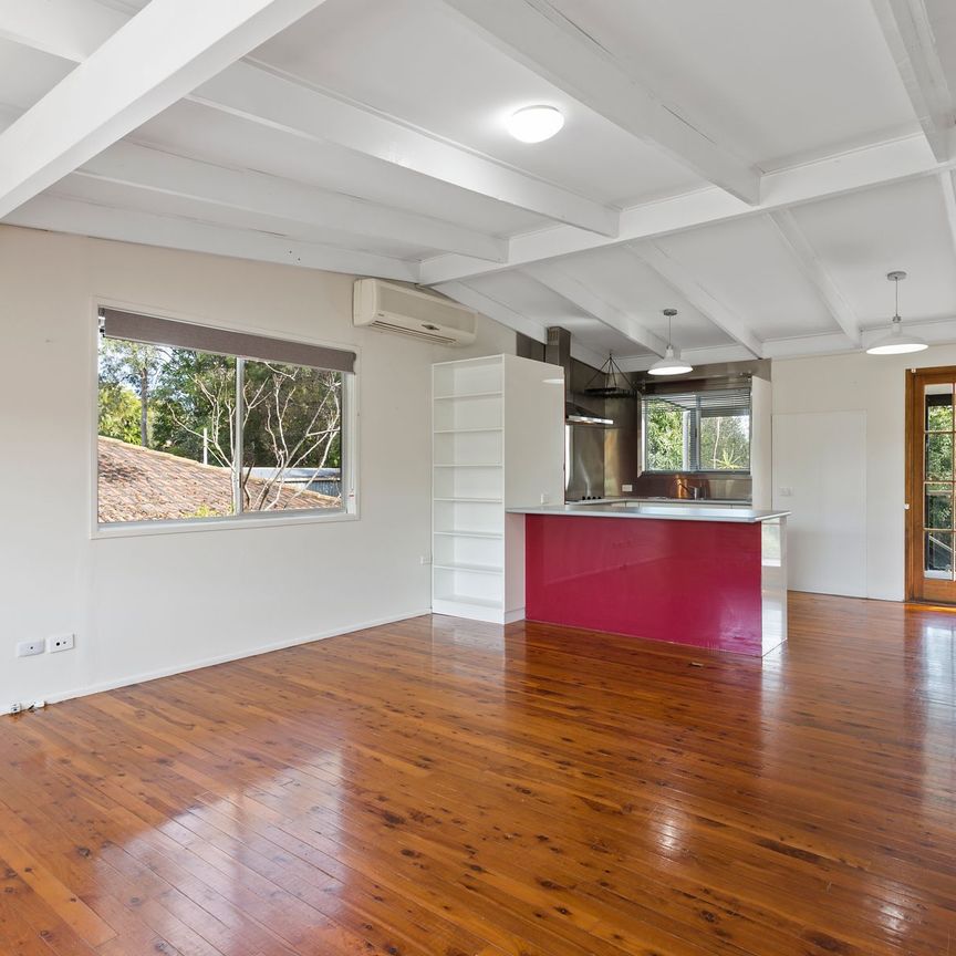 Spacious & Stylish Home in the Heart of Rochedale South - Photo 1