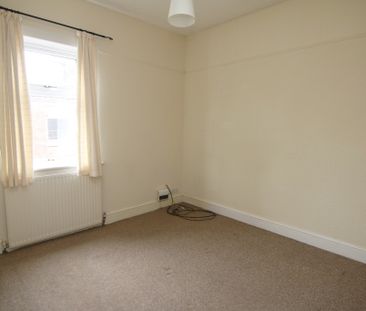 2 Bedroom HOUSE, Chester - Photo 5